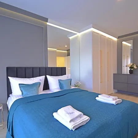 Flotylla-apartamenty Bryza - Parking Apartment *