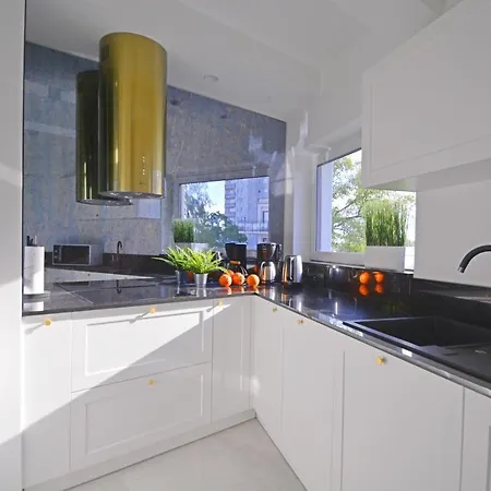 Flotylla-apartamenty Bryza - Parking * Swinoujscie