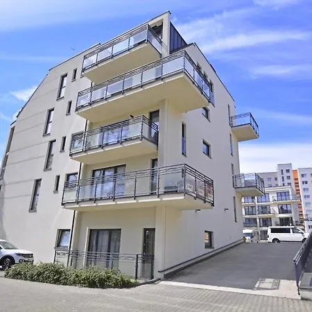 Flotylla-apartamenty Bryza - Parking Apartment *